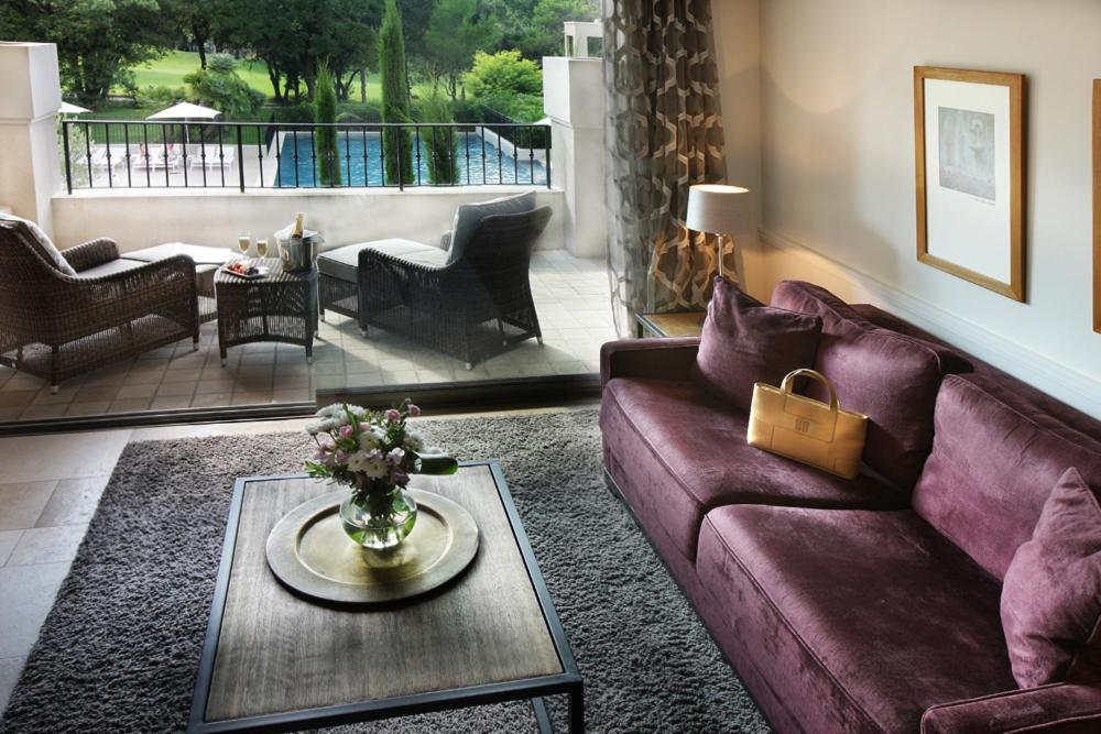 Residence Hoteliere 4 Etoiles Les Mas Du Grand Vallon Mougins Eksteriør billede