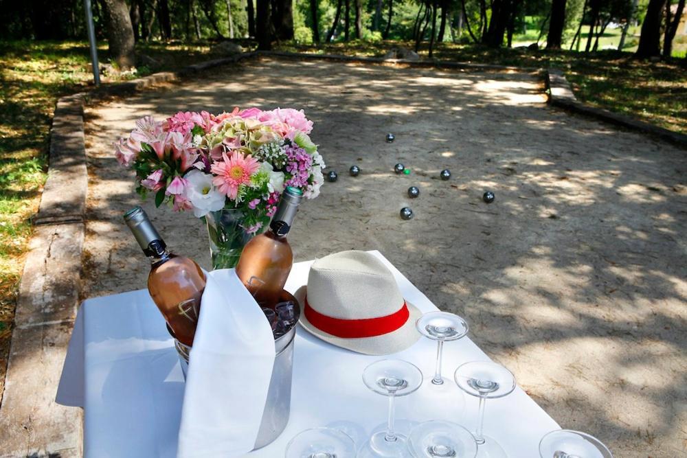 Residence Hoteliere 4 Etoiles Les Mas Du Grand Vallon Mougins Eksteriør billede