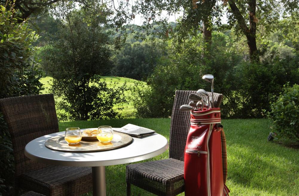 Residence Hoteliere 4 Etoiles Les Mas Du Grand Vallon Mougins Eksteriør billede