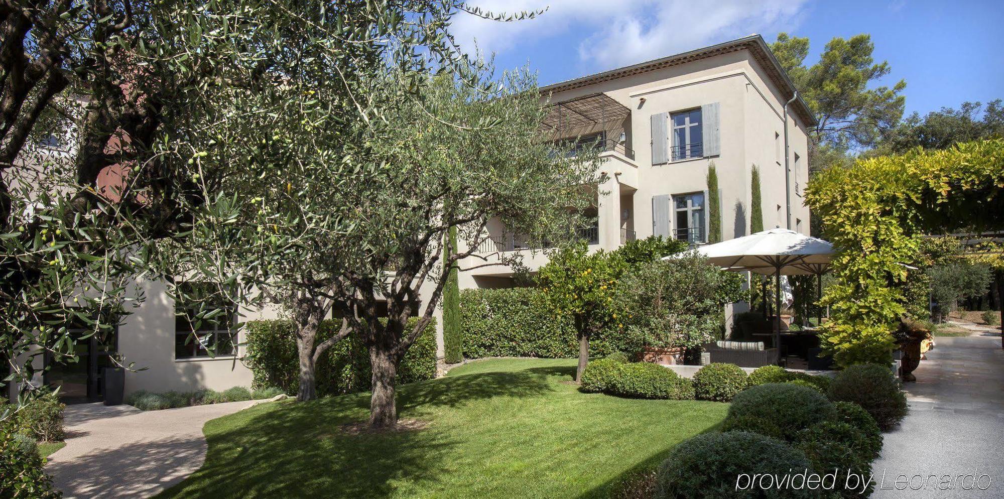 Residence Hoteliere 4 Etoiles Les Mas Du Grand Vallon Mougins Eksteriør billede